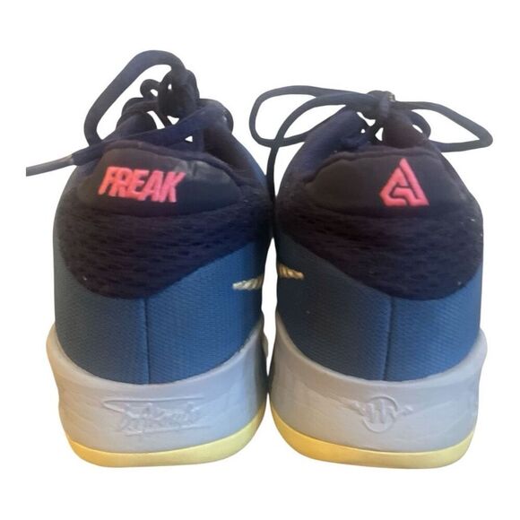 Men’s Nike Zoom Freak 4 Dark Marina Blue Size 8 - Picture 3 of 5